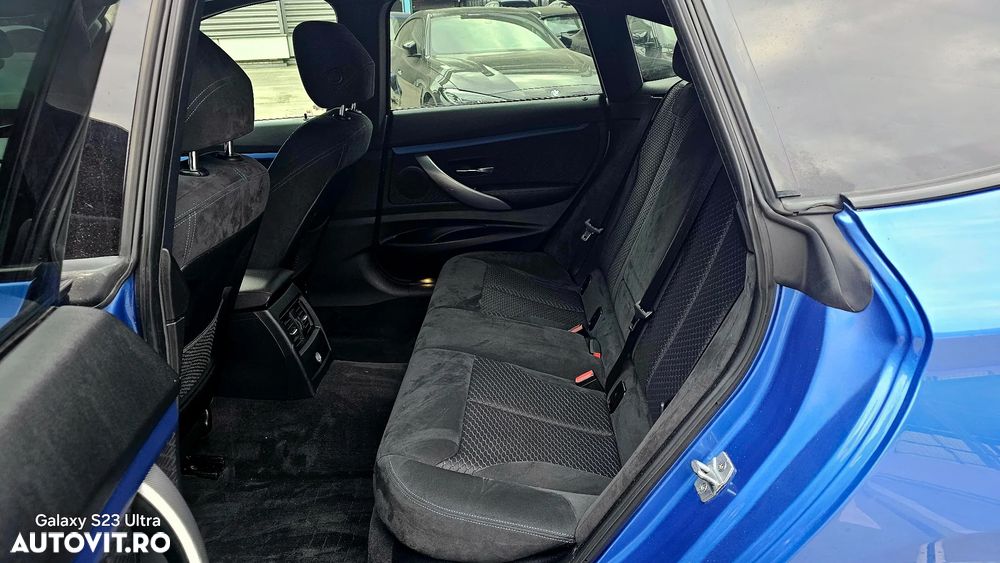 BMW Seria 3 320d xDrive DPF Aut. Edition Sport - 11