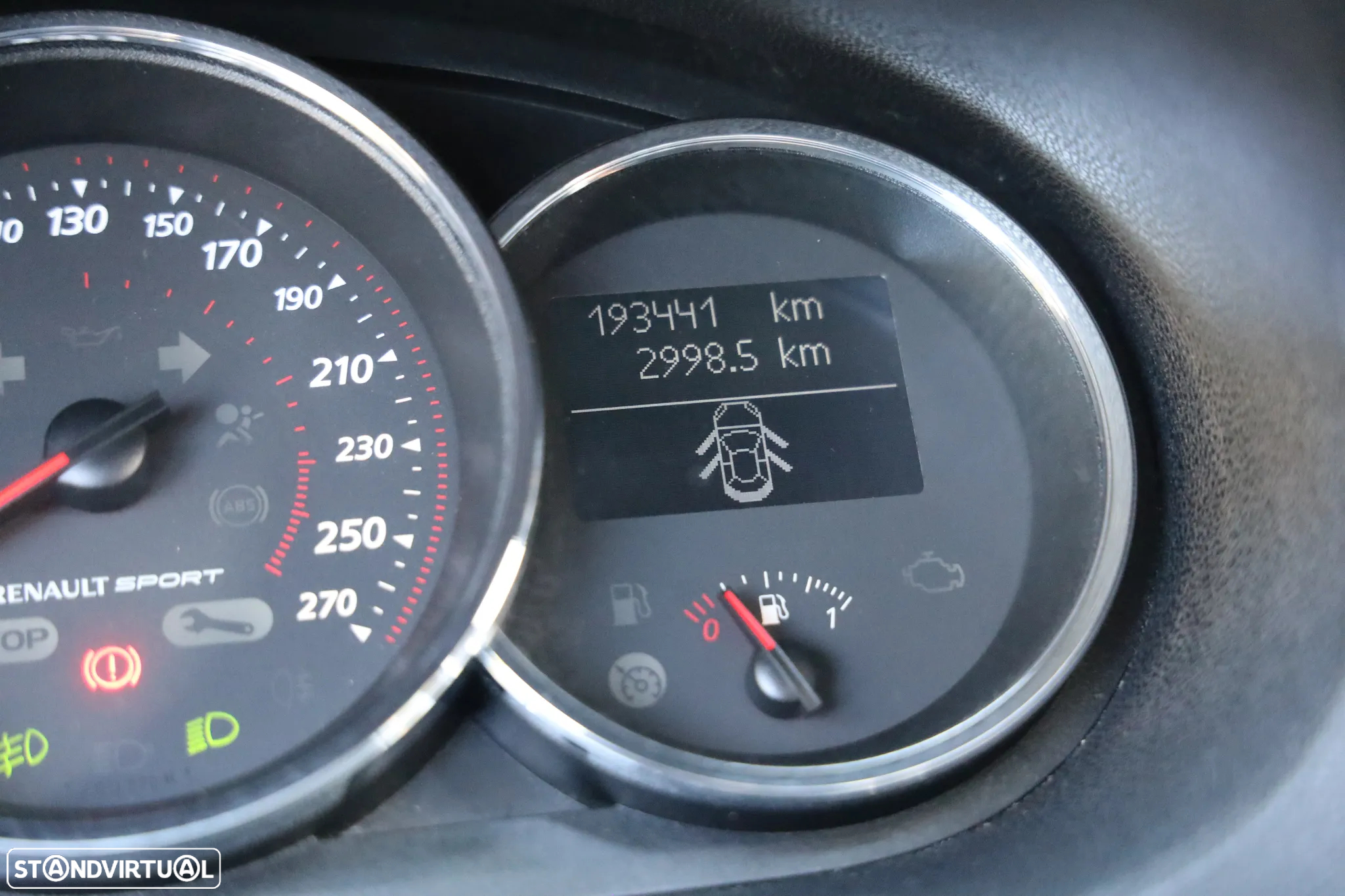 Renault Mégane Sport Tourer 1.6 dCi GT Line SS - 19