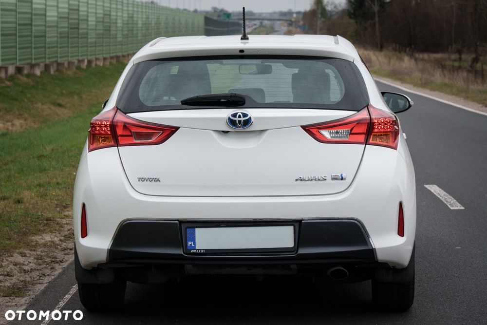 Toyota Auris - 5