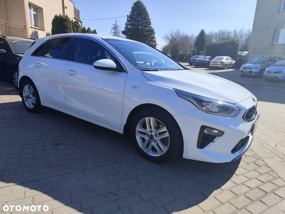 Kia Ceed - 6