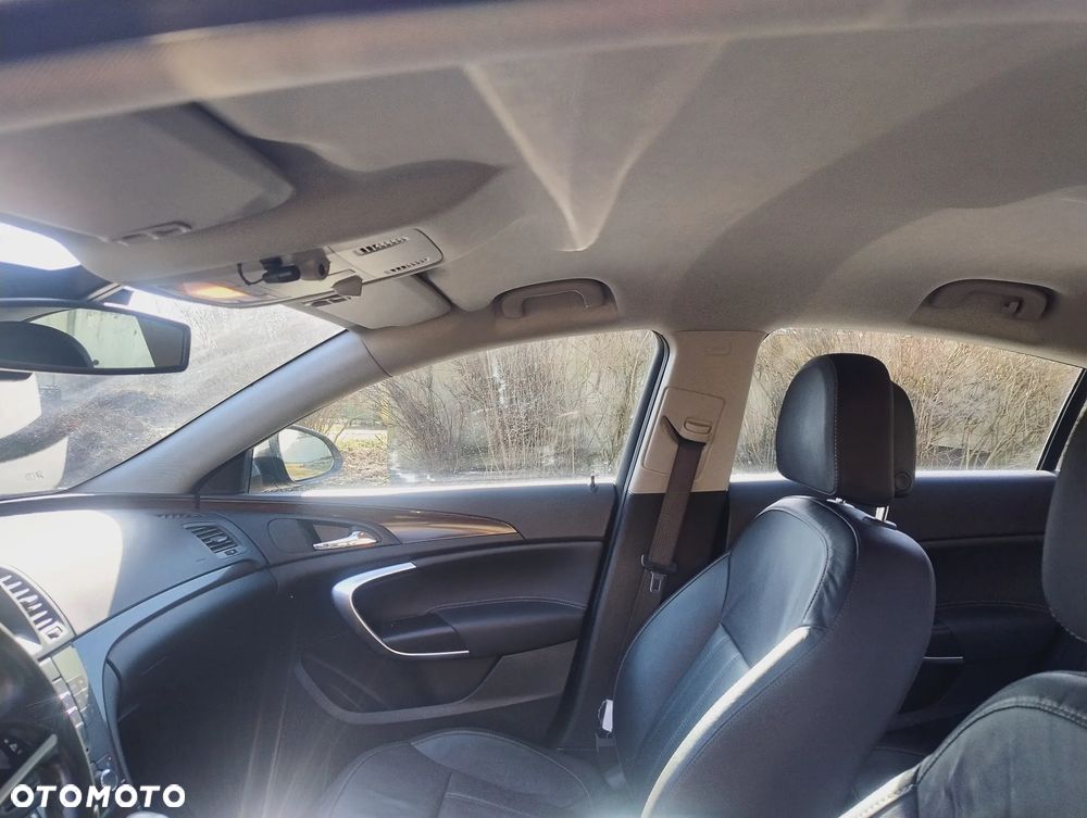 Opel Insignia 2.8 Turbo 4x4 Cosmo - 11