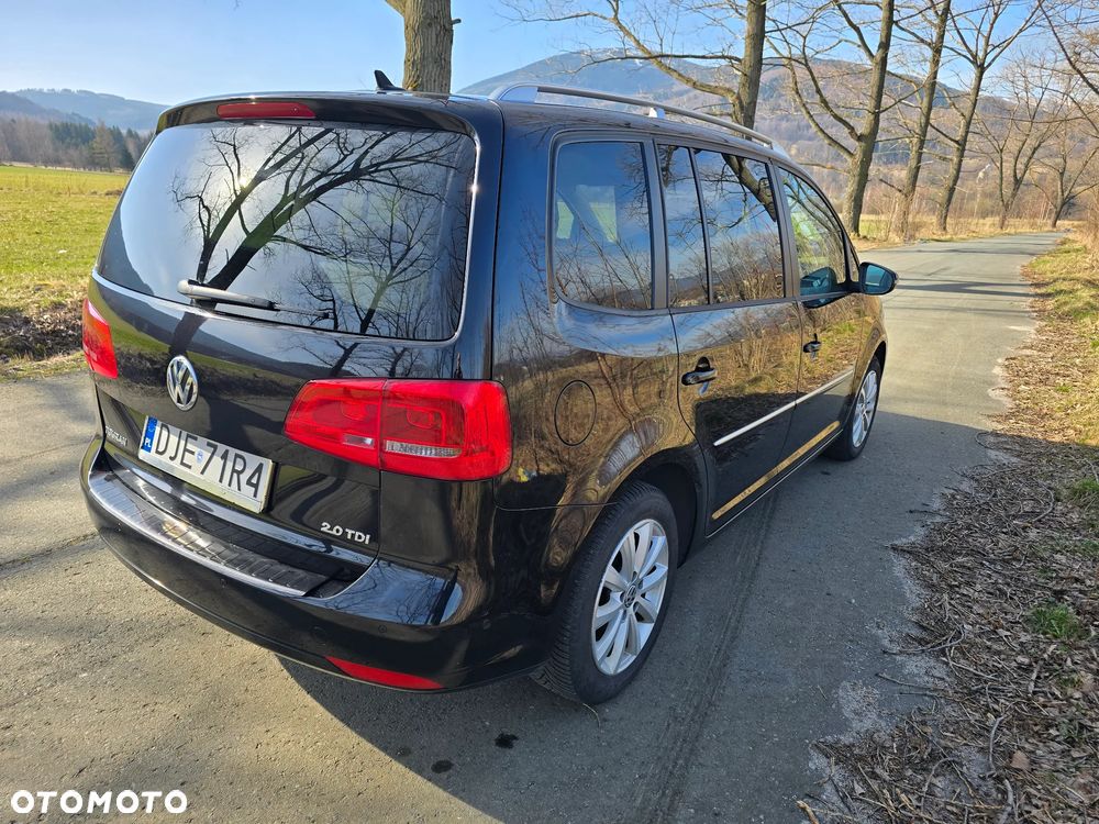 Volkswagen Touran 2.0 TDI DPF Highline DSG - 14