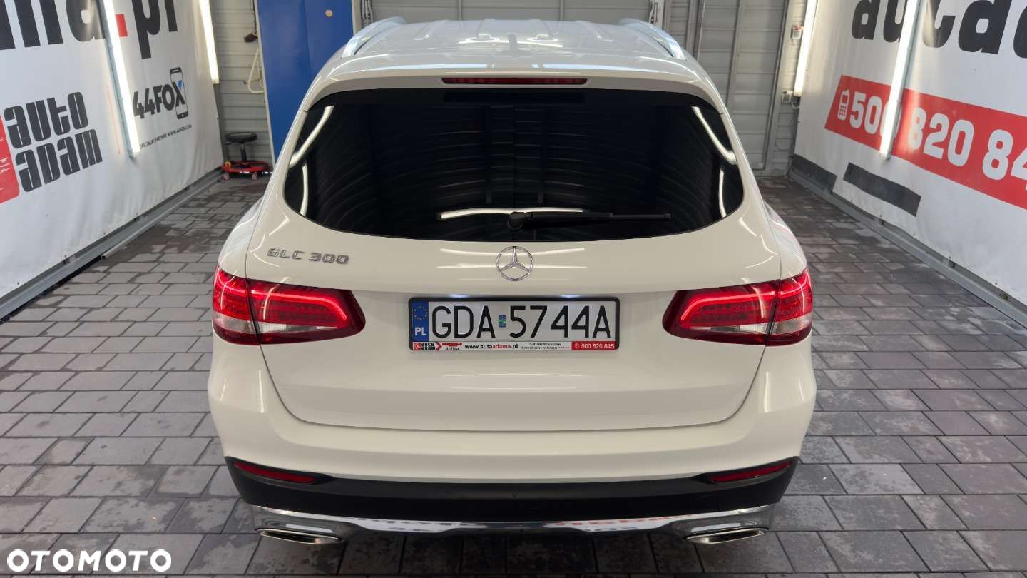 Mercedes-Benz GLC - 7
