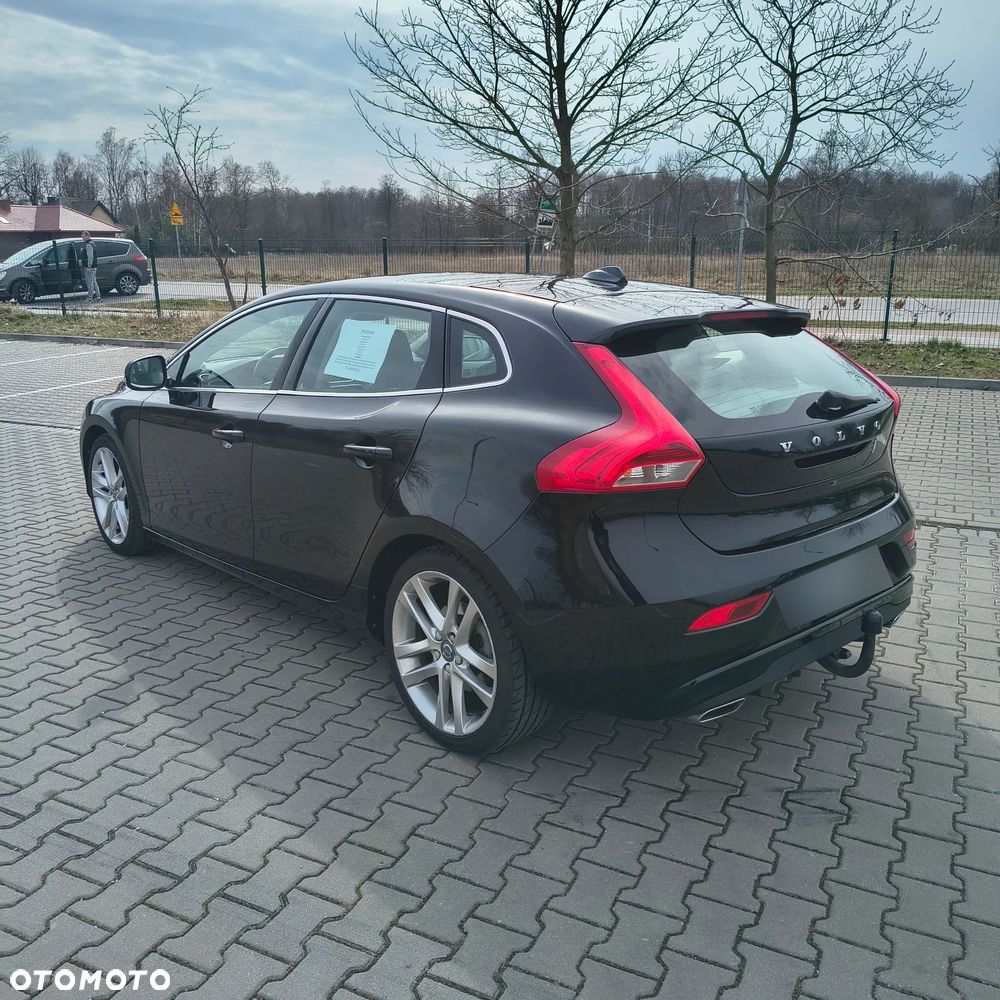 Volvo V40 D2 Drive-E Ocean Race - 5