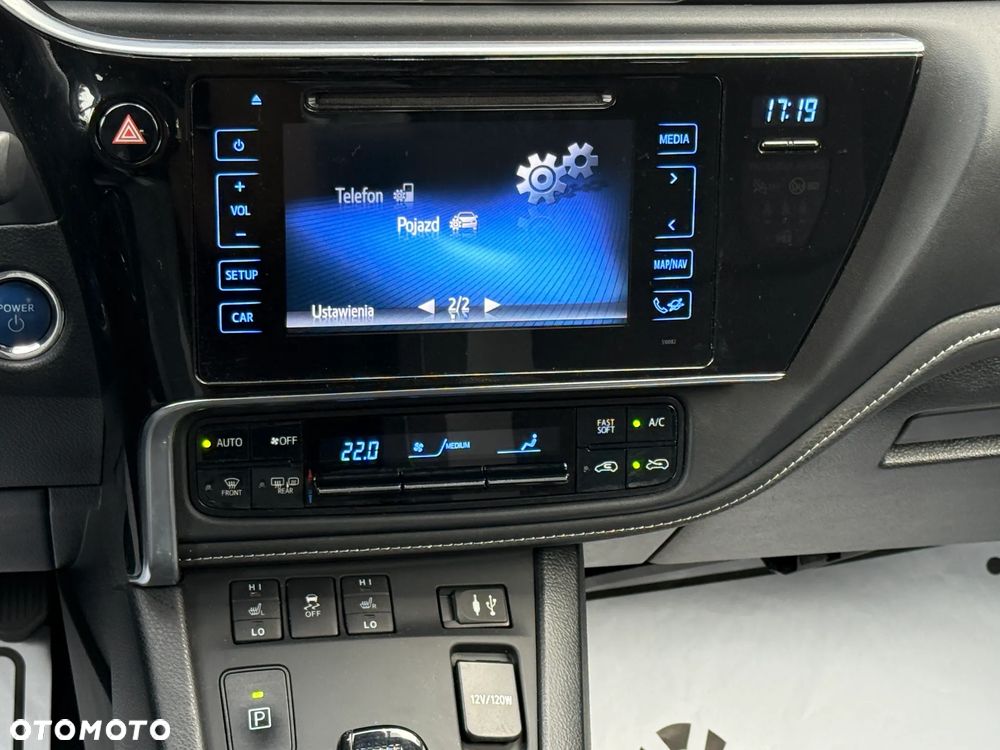 Toyota Auris Hybrid 135 Premium - 8