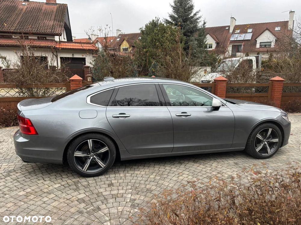 Volvo S90 D4 AWD R-Design - 4