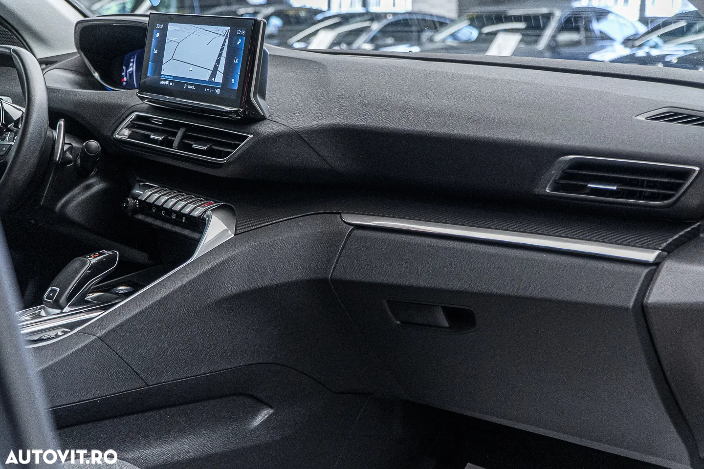 Peugeot 3008 1.2 PureTech 130 EAT8 Allure Pack - 24