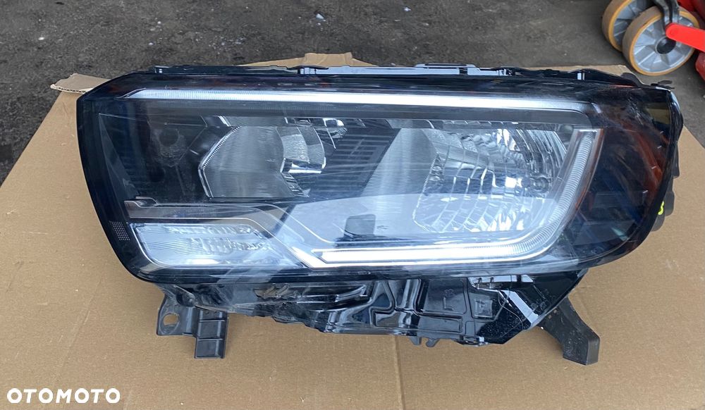 RENAULT KANGOO 3 III lift , IV 4 EXPRESS Idealna ! LAMPA PRZEDNIA LEWA REFLEKTOR LEWY  LED ledowy 260608411R - 6