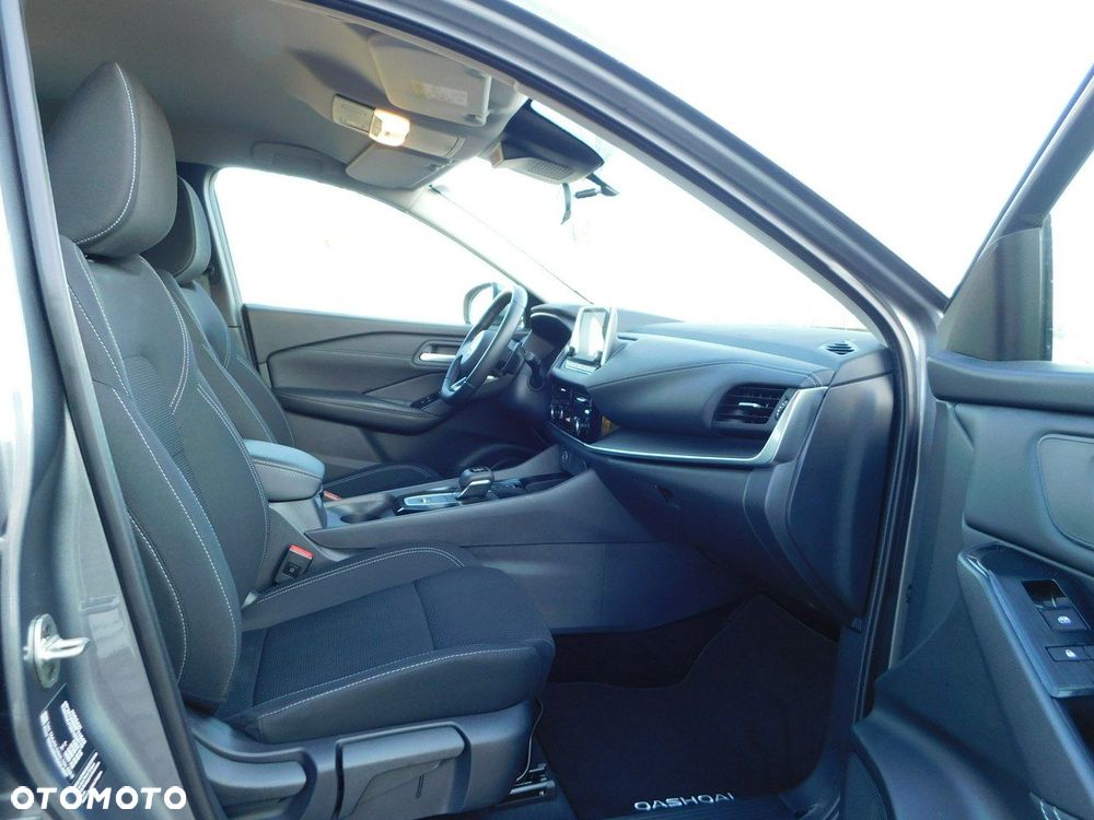 Nissan Qashqai - 12