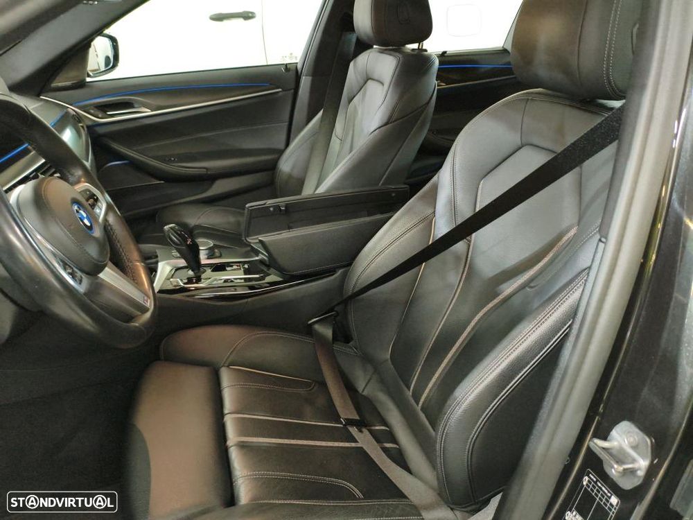BMW 520 e Pack M - 6