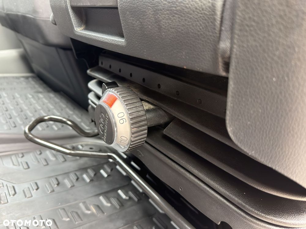 Volkswagen CRAFTER - 18