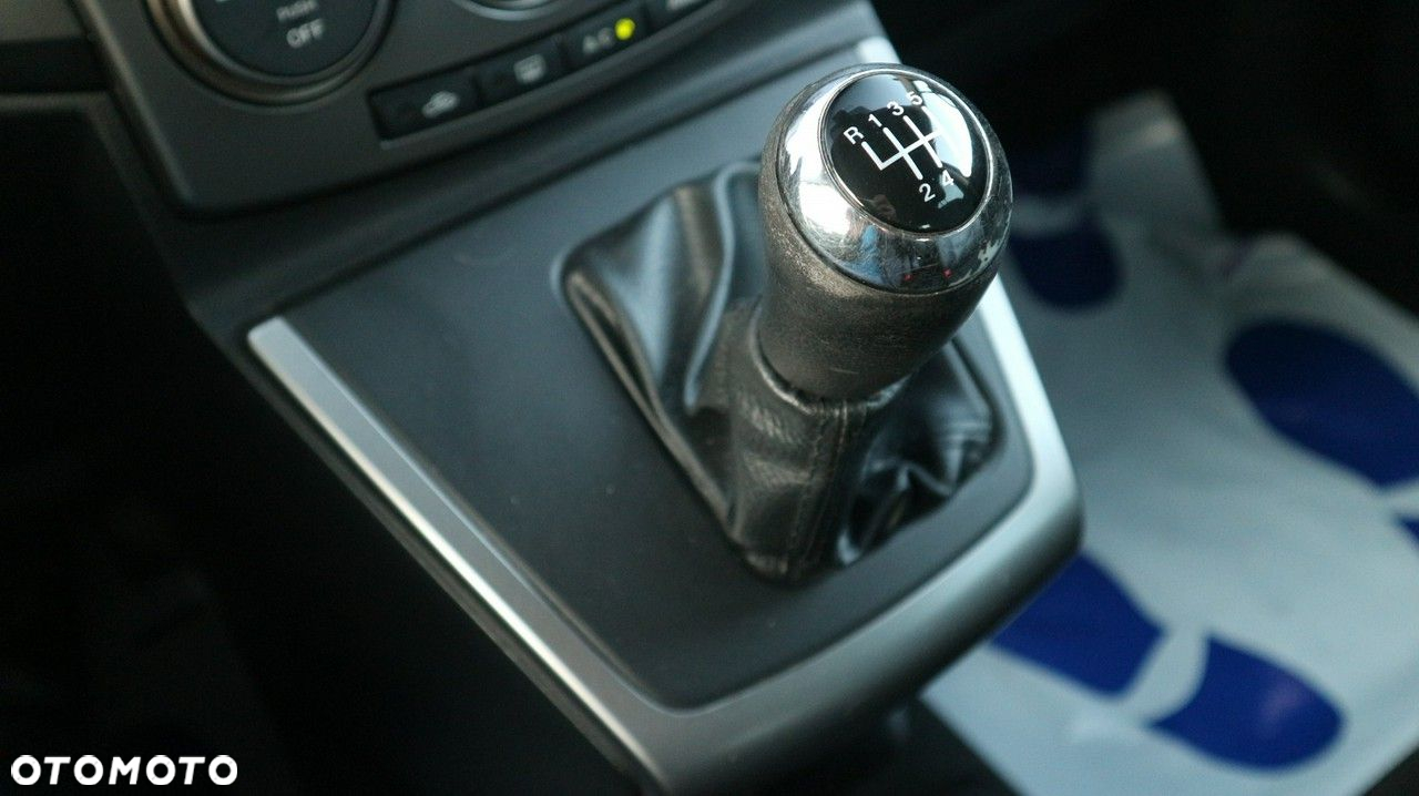 Mazda 5 2.0 Exclusive - 24