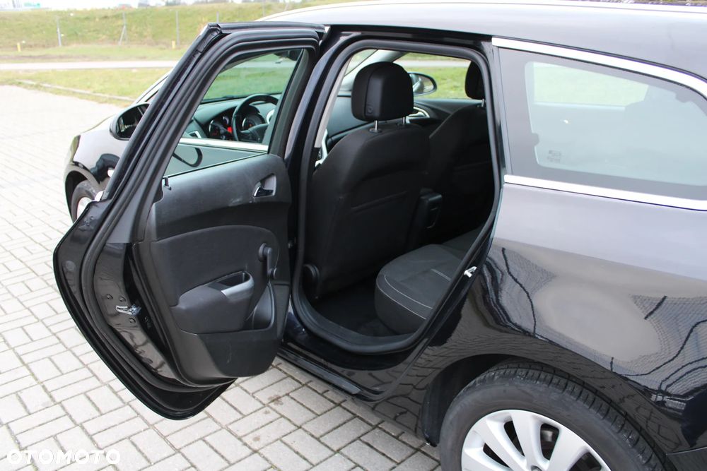Opel Astra - 23