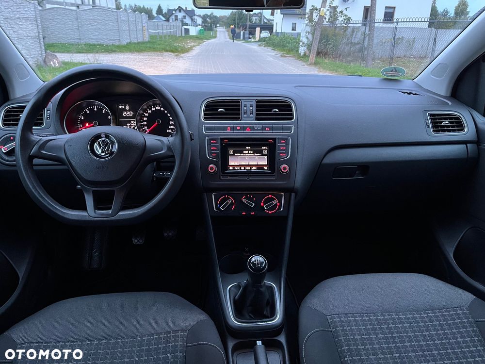 Volkswagen Polo - 8