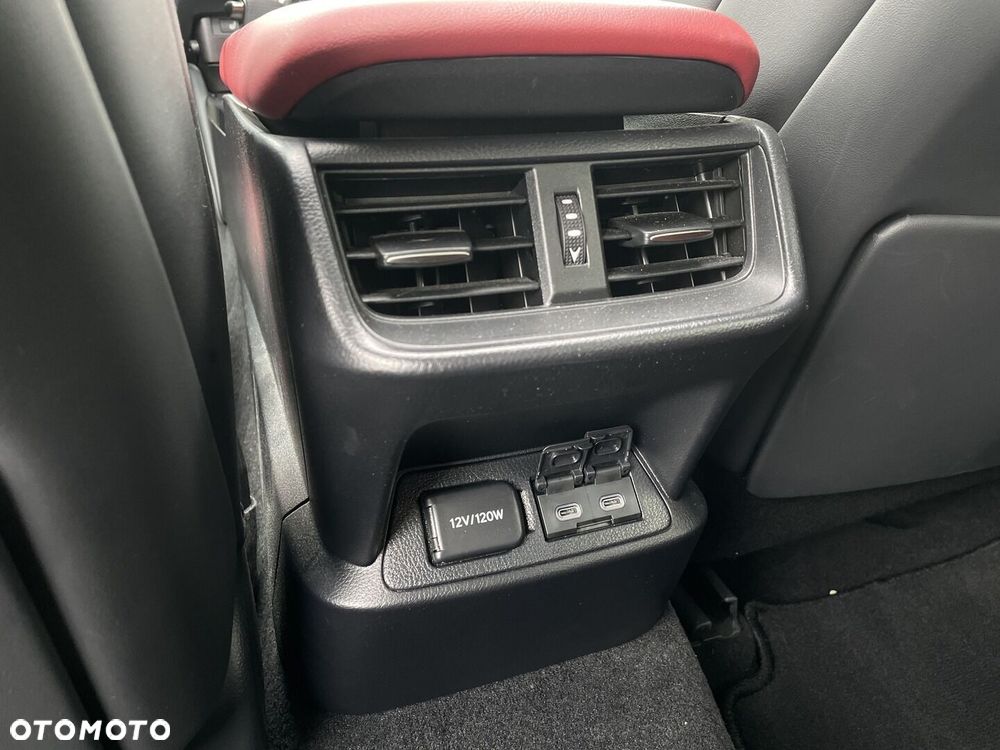 Lexus ES 300h F Sport Edition - 24