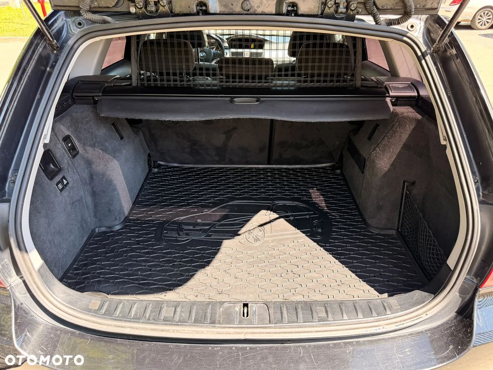BMW Seria 3 - 22