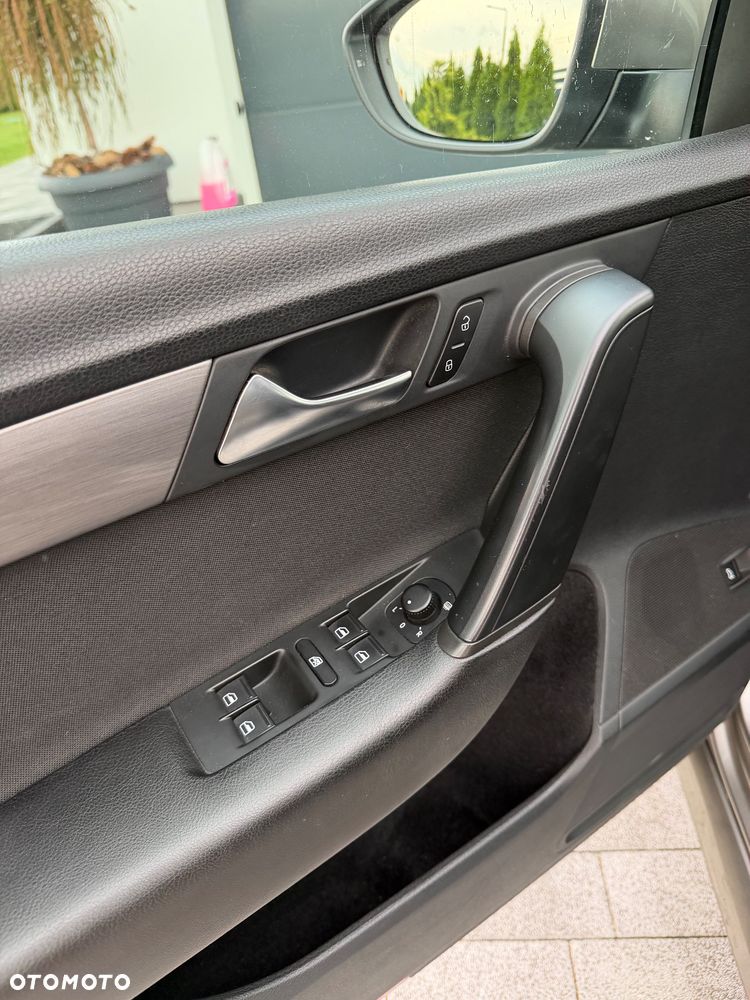 Volkswagen Passat 2.0 TDI Comfortline CityLine - 10