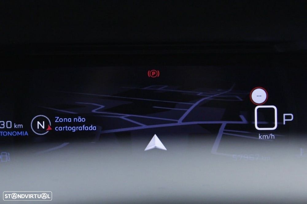 Peugeot 2008 1.5 BlueHDi GT Line EAT8 - 28