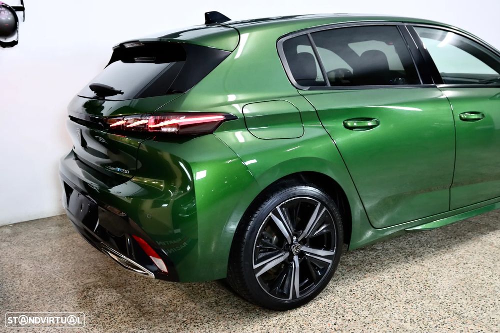 Peugeot 308 225 e-EAT8 GT - 28