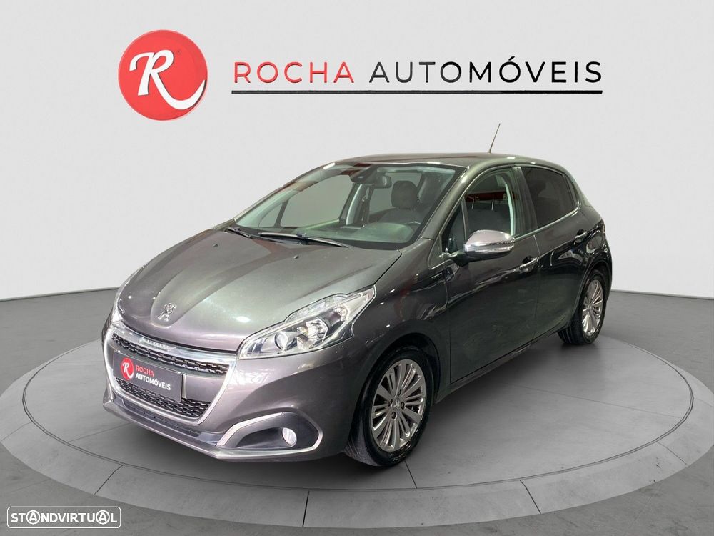 Peugeot 208 1.2 PureTech Style - 1