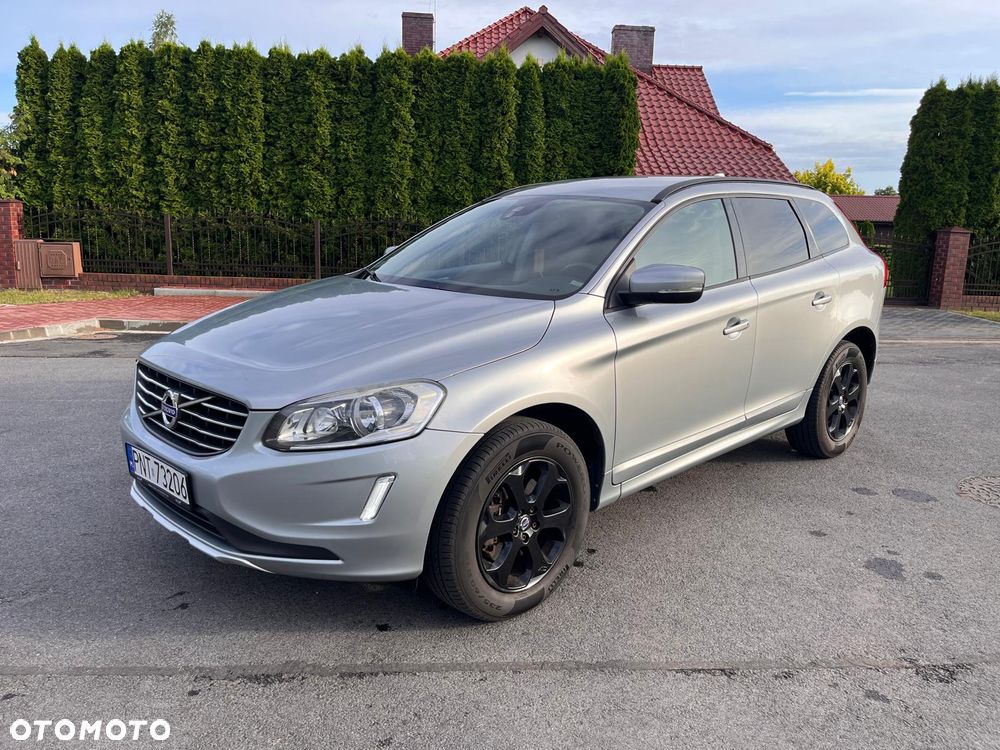 Volvo XC 60 D4 Drive-E Momentum - 1