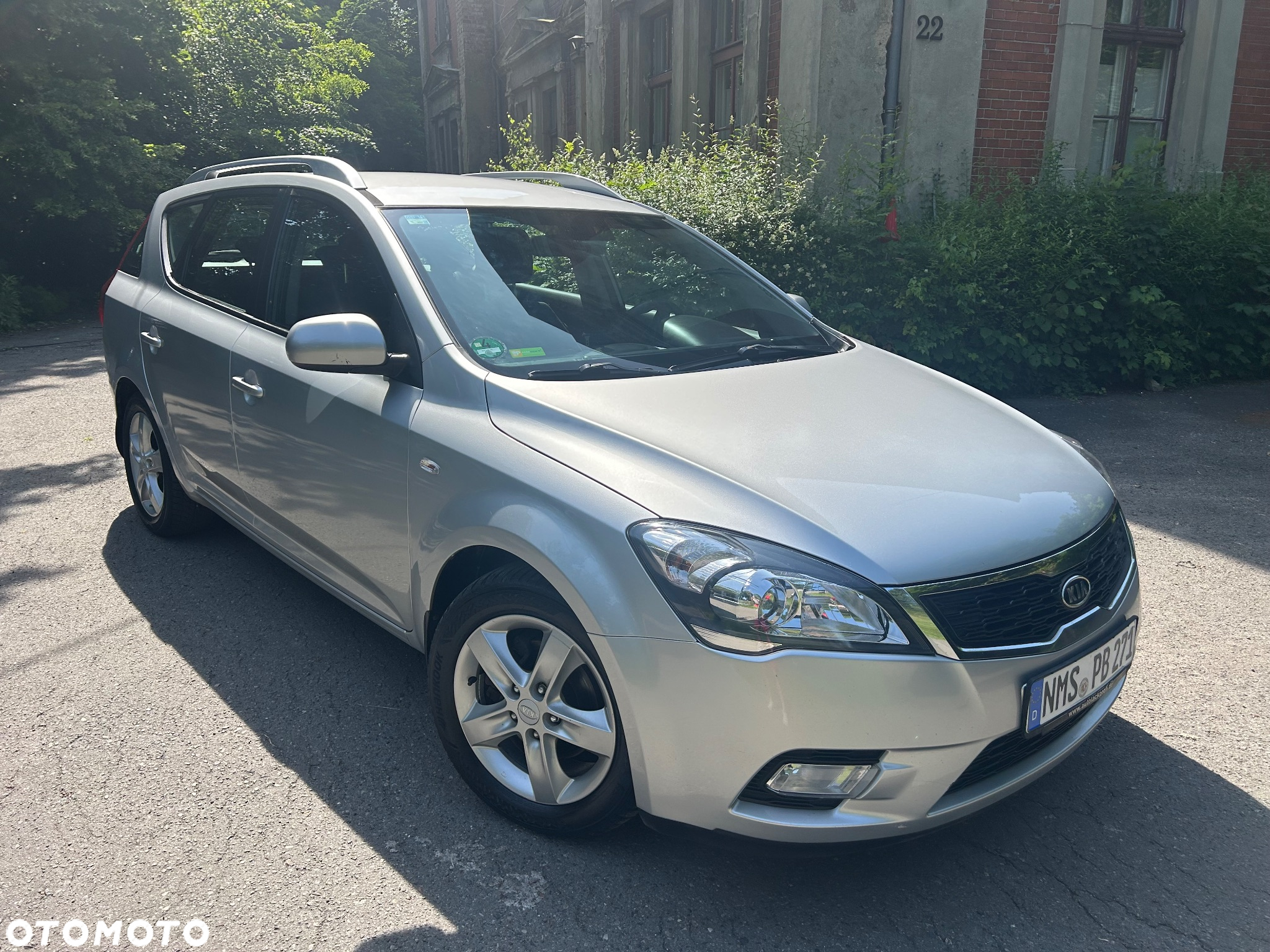 Kia Ceed 1.6 CVVT SW Dream-Team Edition - 40