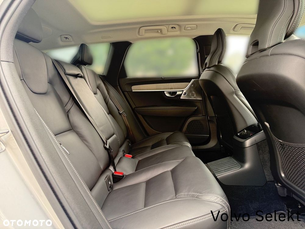 Volvo V90 - 31