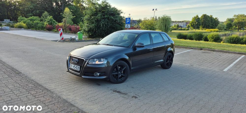 Audi A3 Sportback - 3