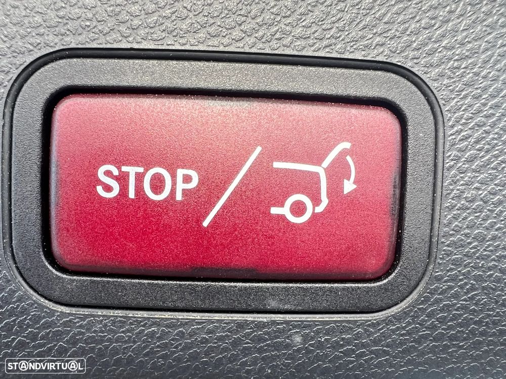 Mercedes-Benz C 200 d Station 9G-TRONIC AMG Line - 24