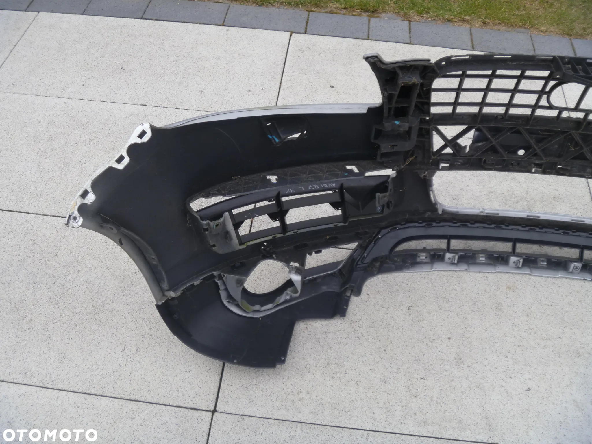 AUDI Q7 4L0 ZDERZAK PRZÓD PRZEDNI LIFT 10-15 4L0807437H ZWYKŁA WERSJA - 4