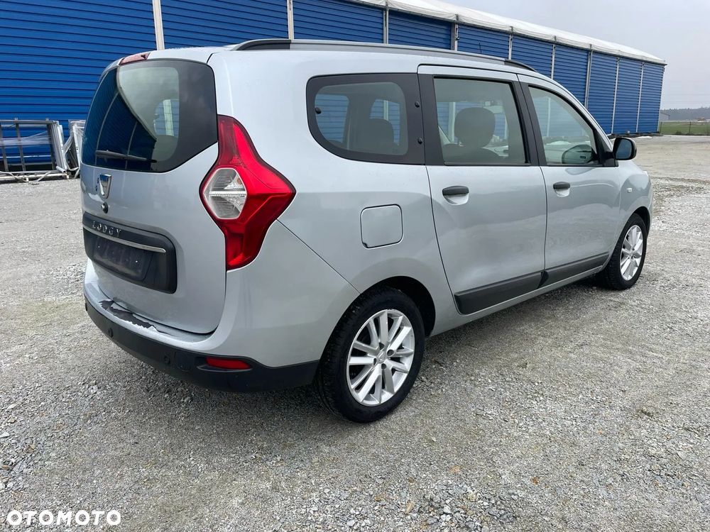 Dacia Lodgy 1.5 Blue dCi Laureate S&S - 3