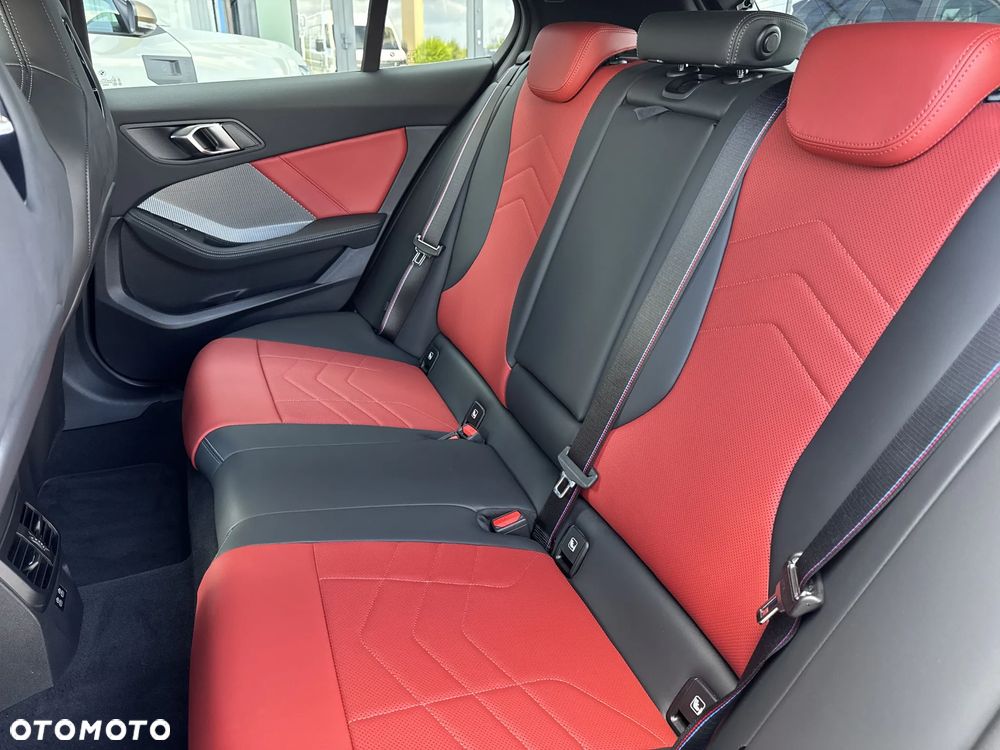 BMW Seria 1 - 14