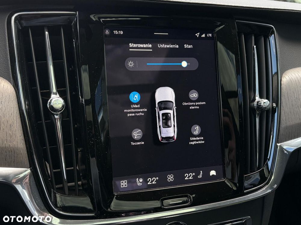 Volvo V90 - 30