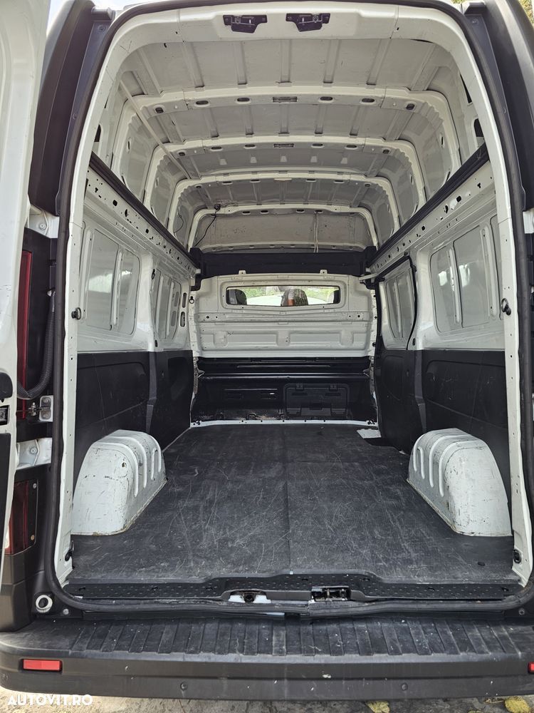 Renault TRAFIC - 18