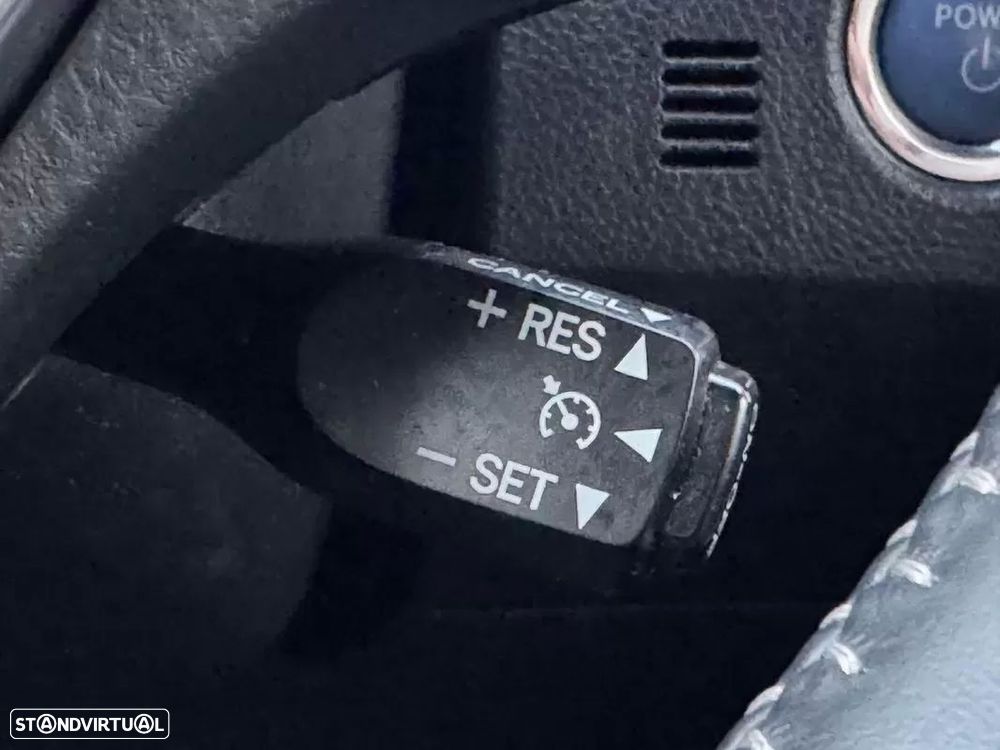 Toyota Auris 1.8 HSD Comfort+J17 - 21