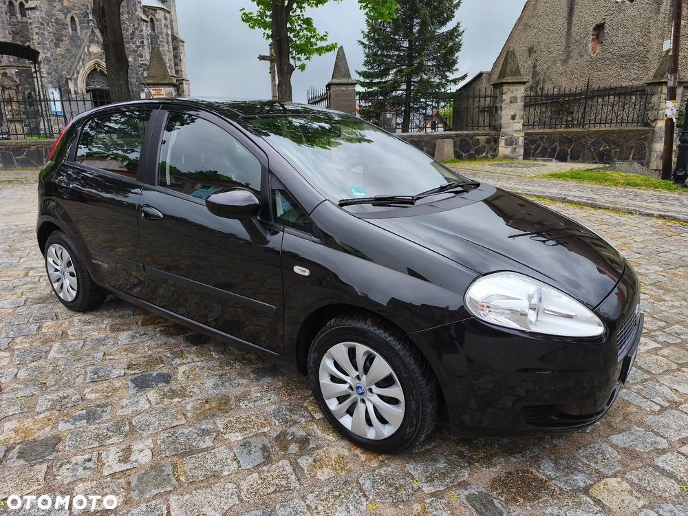 Fiat Grande Punto - 6