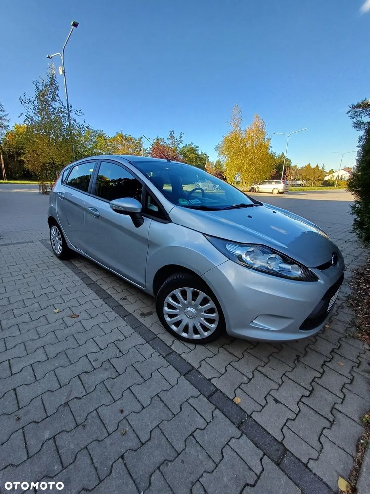 Ford Fiesta 1.25 Ambiente EU5 - 7