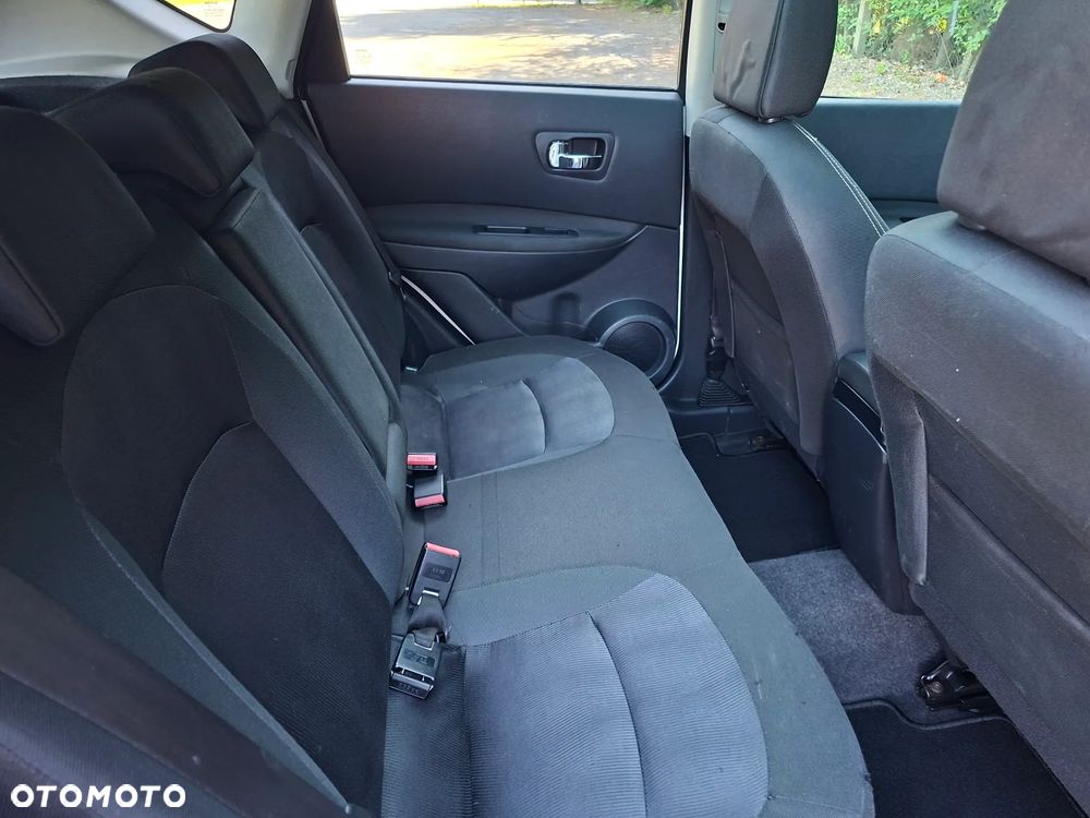 Nissan Qashqai - 23