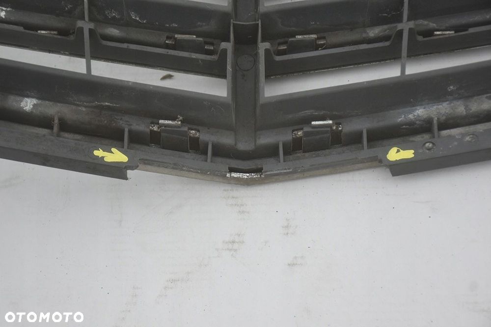 grill atrapa * chłodnicy mercedes c w204 - 3