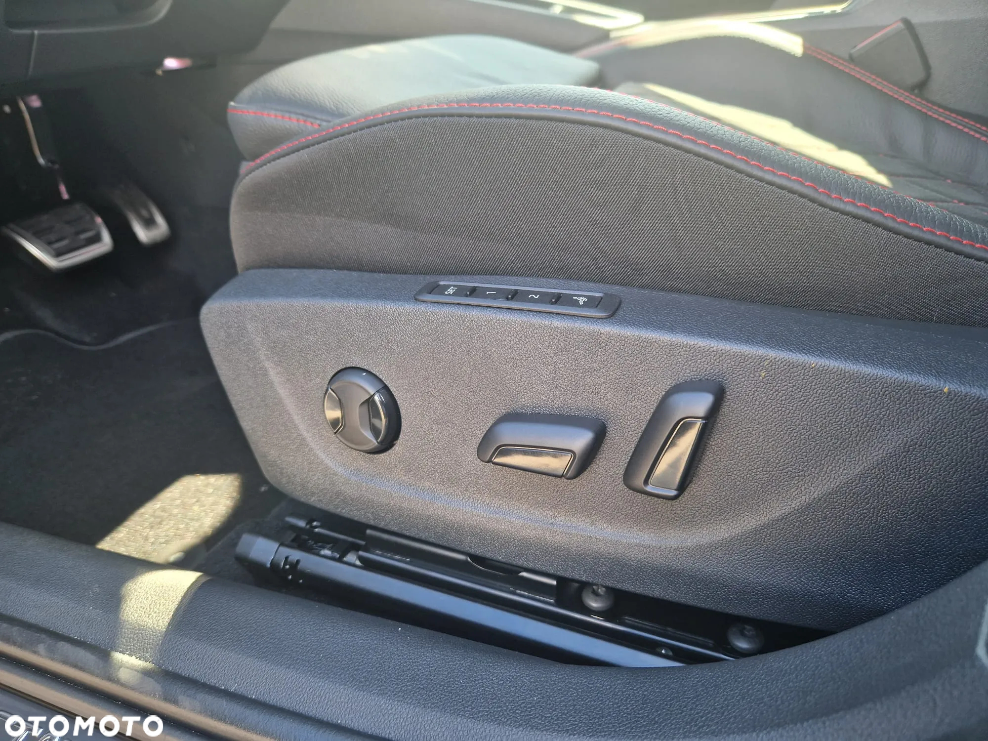 Skoda Octavia 2.0 TSI RS DSG - 14