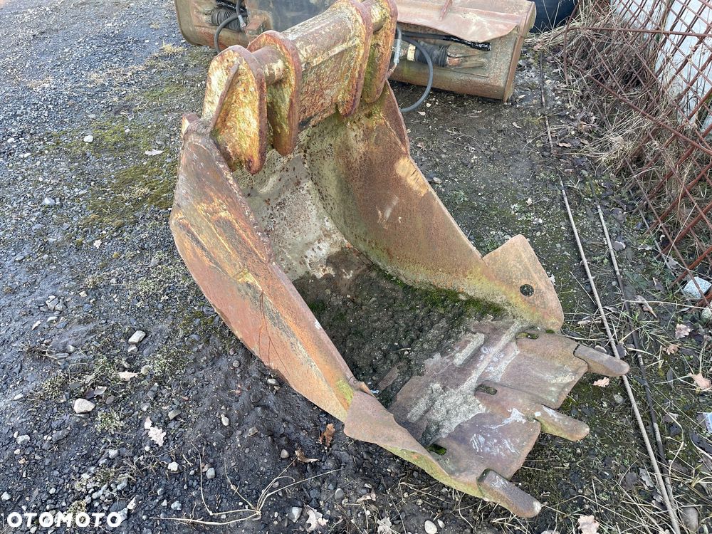 Caterpillar M312 - 13