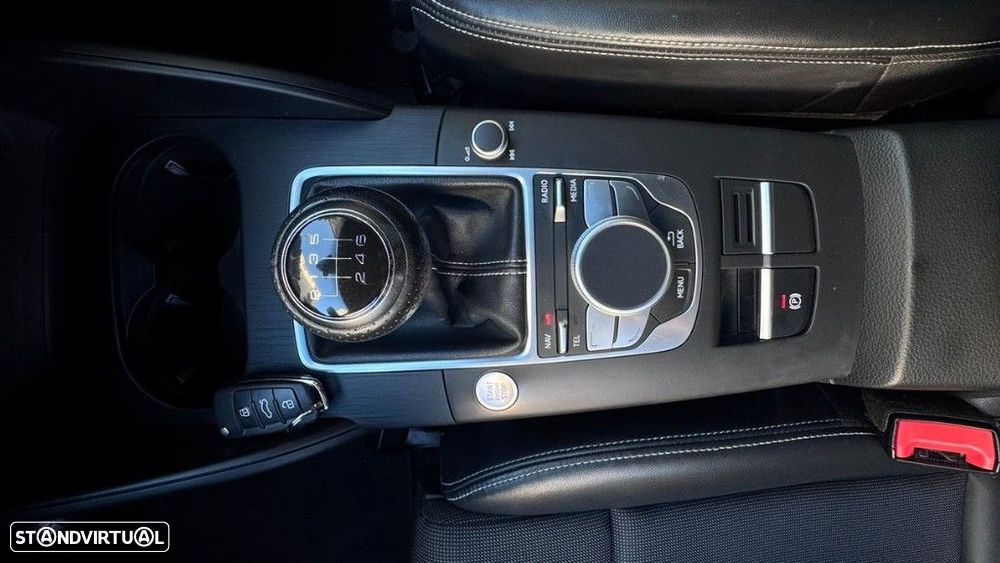 Audi A3 Sportback 1.6 TDI S-line - 15