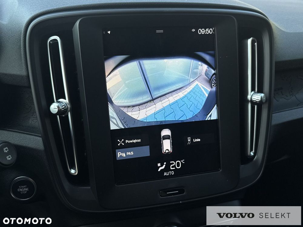 Volvo XC 40 - 25