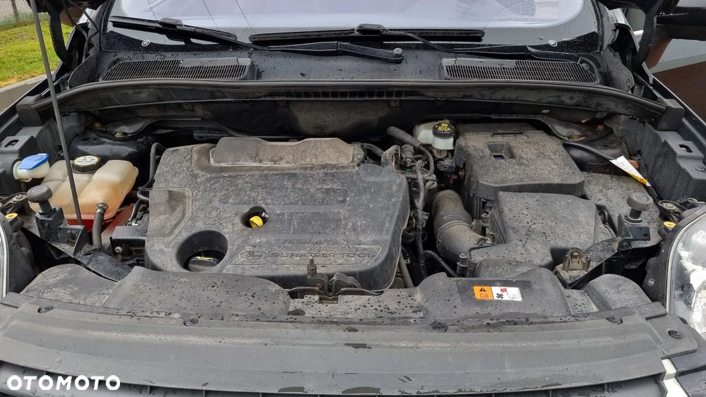 Ford Kuga 2.0 TDCi 4x4 Titanium - 39