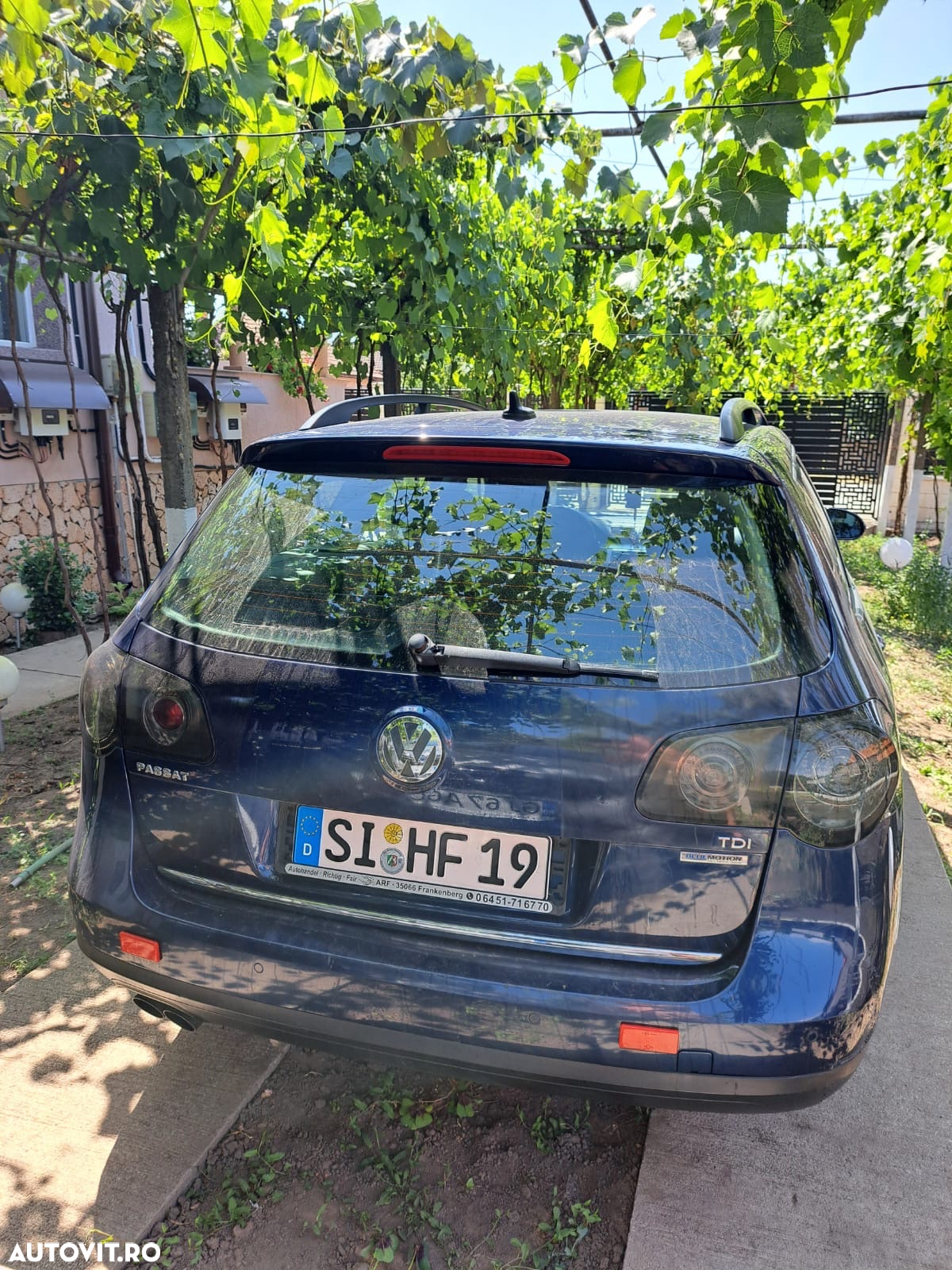 Volkswagen Passat - 3