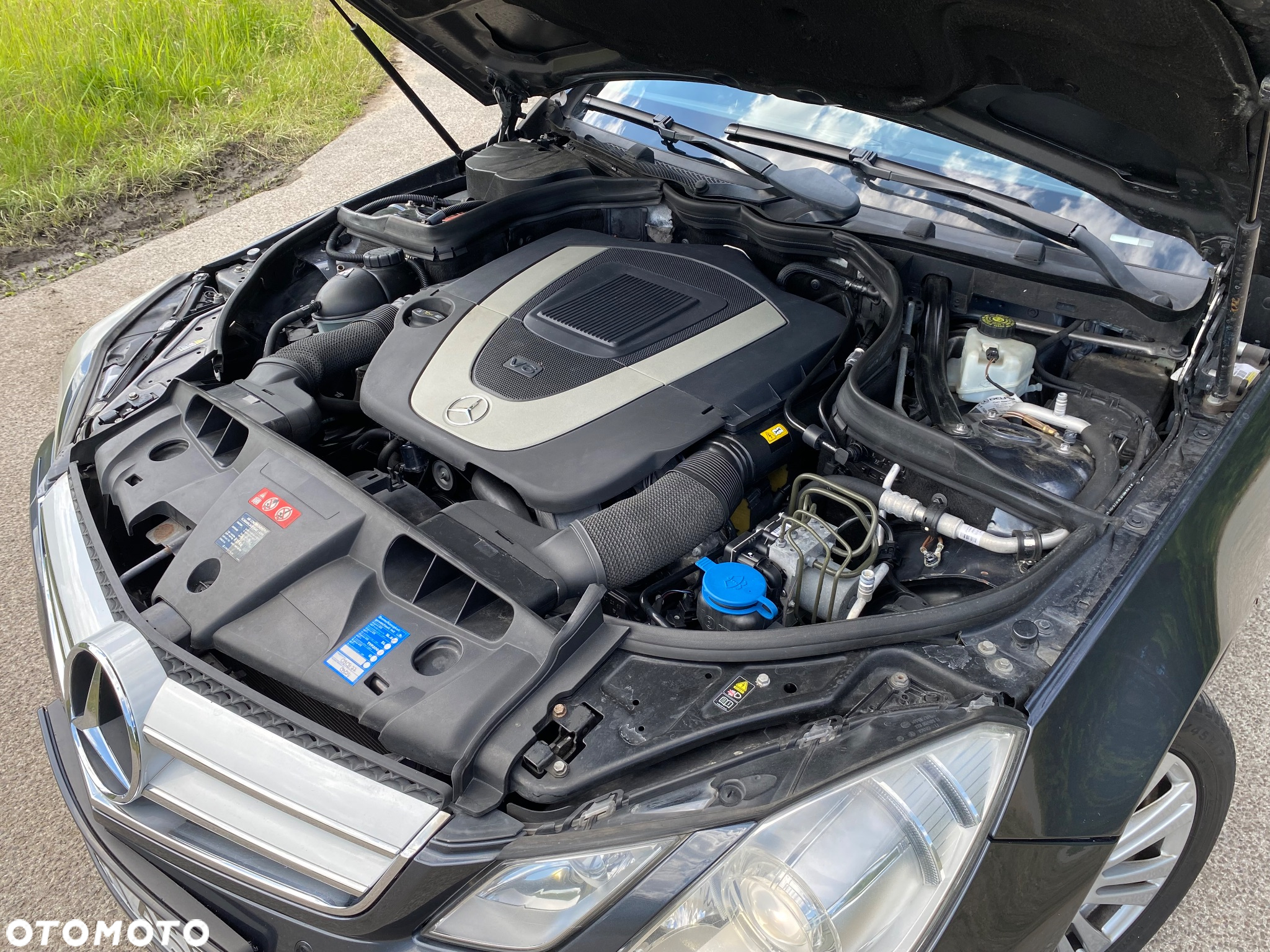 Mercedes-Benz Klasa E 350 CGI BlueEffICIENCY - 26