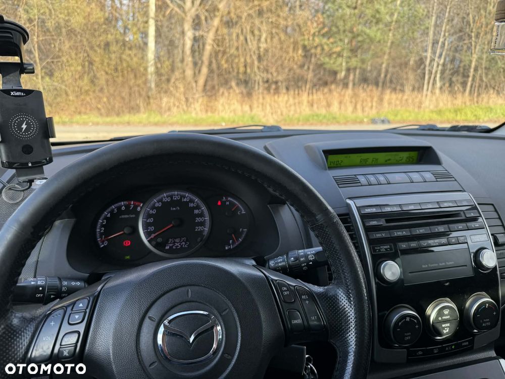 Mazda 5 2.0 Active - 14