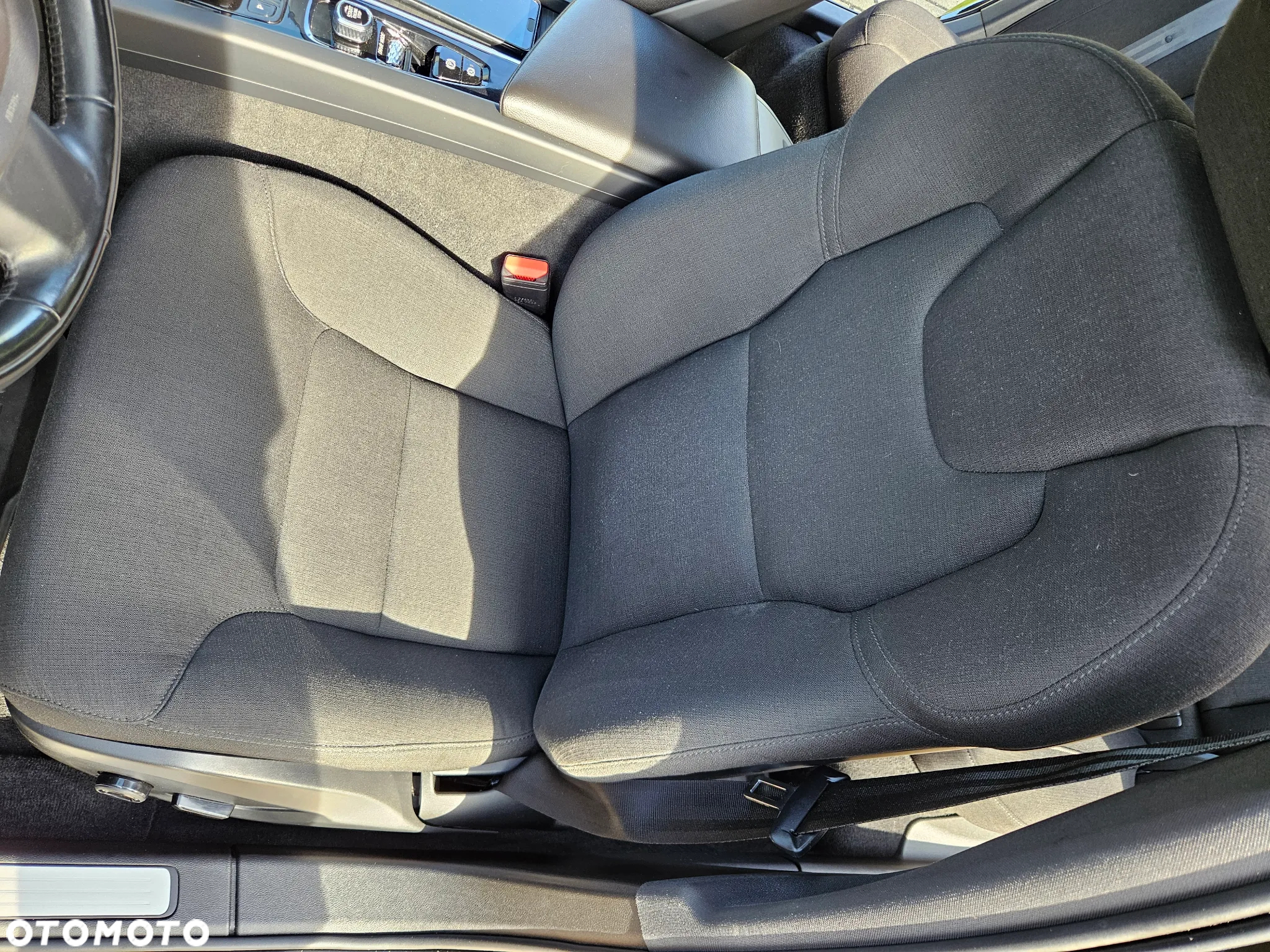 Volvo V60 D4 Momentum Pro - 15