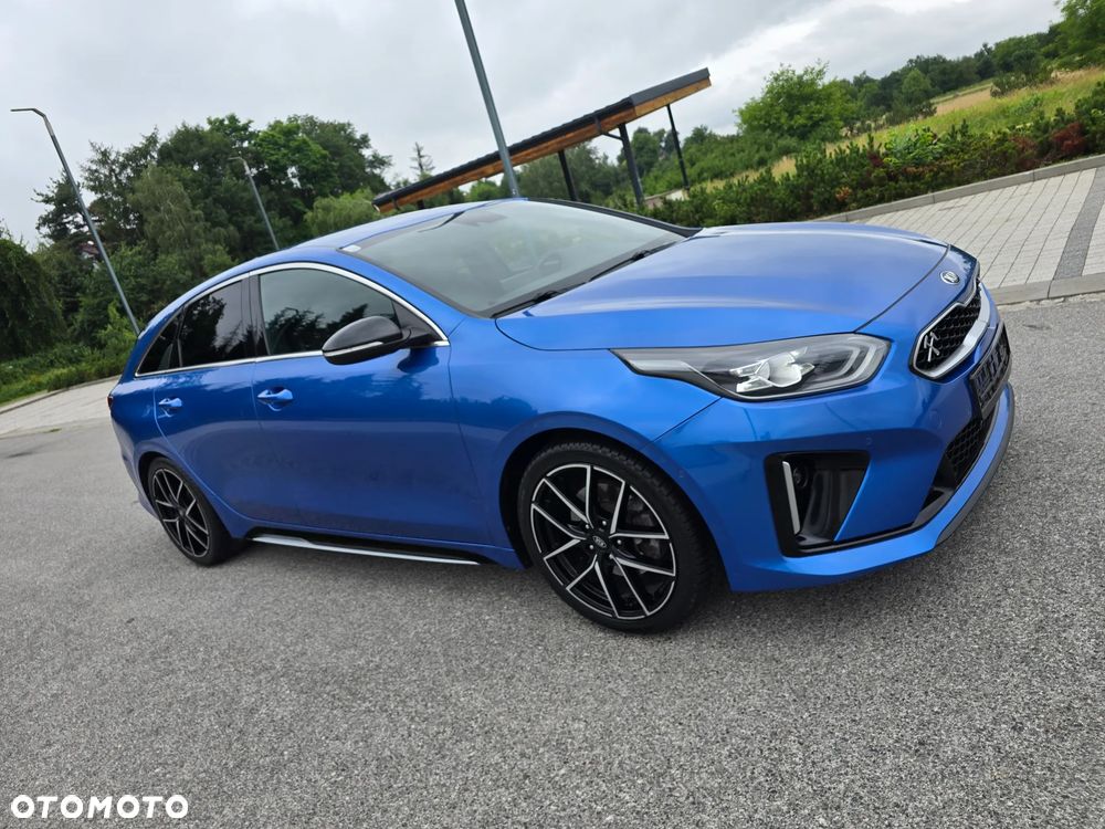 Kia ProCeed 1.6 CRDi GT Line DCT - 40