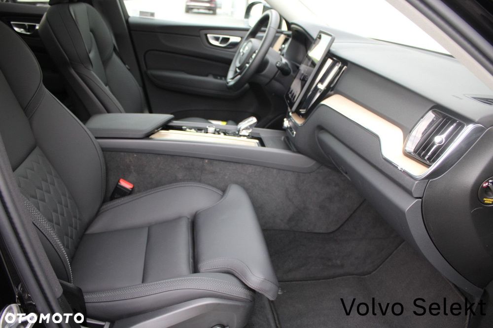 Volvo XC 60 - 13